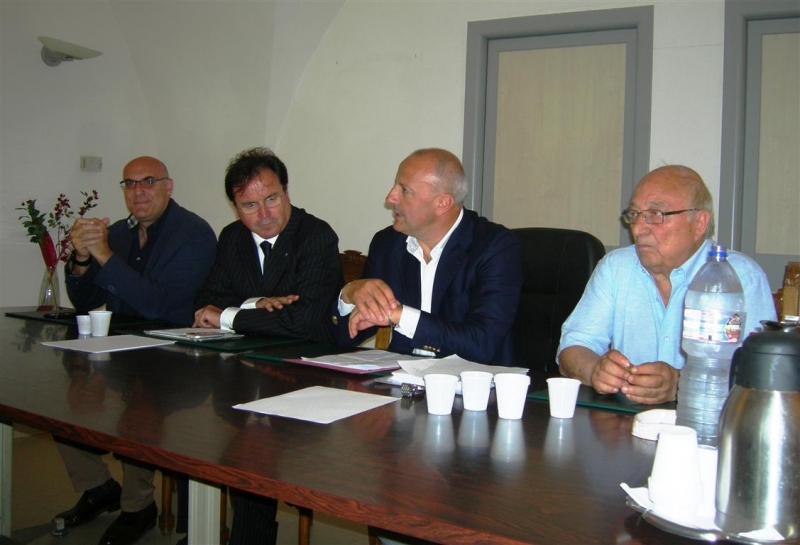 23.07.13---Conferenza-Stampa-Istituti-Riuniti-(Medium)-(2).JPG