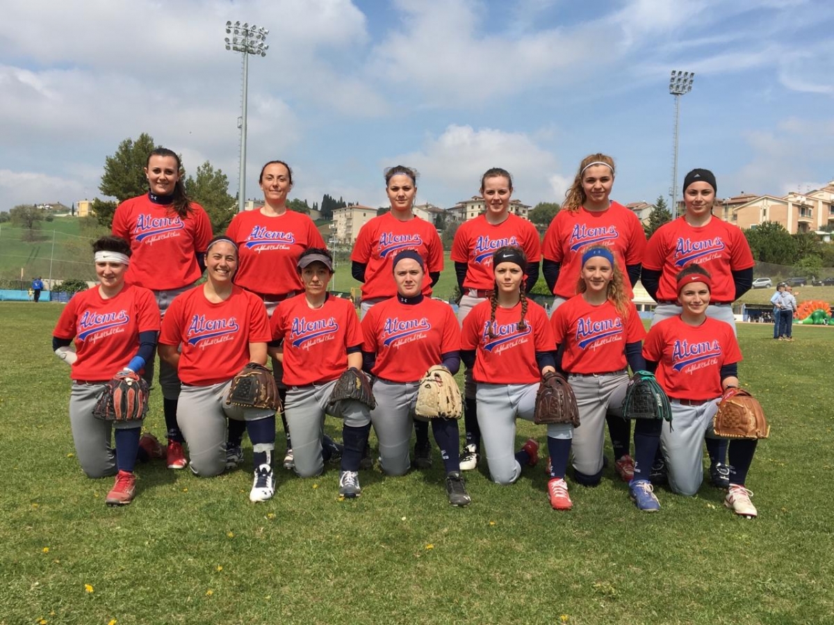 Atoms-Softball-2017.jpg