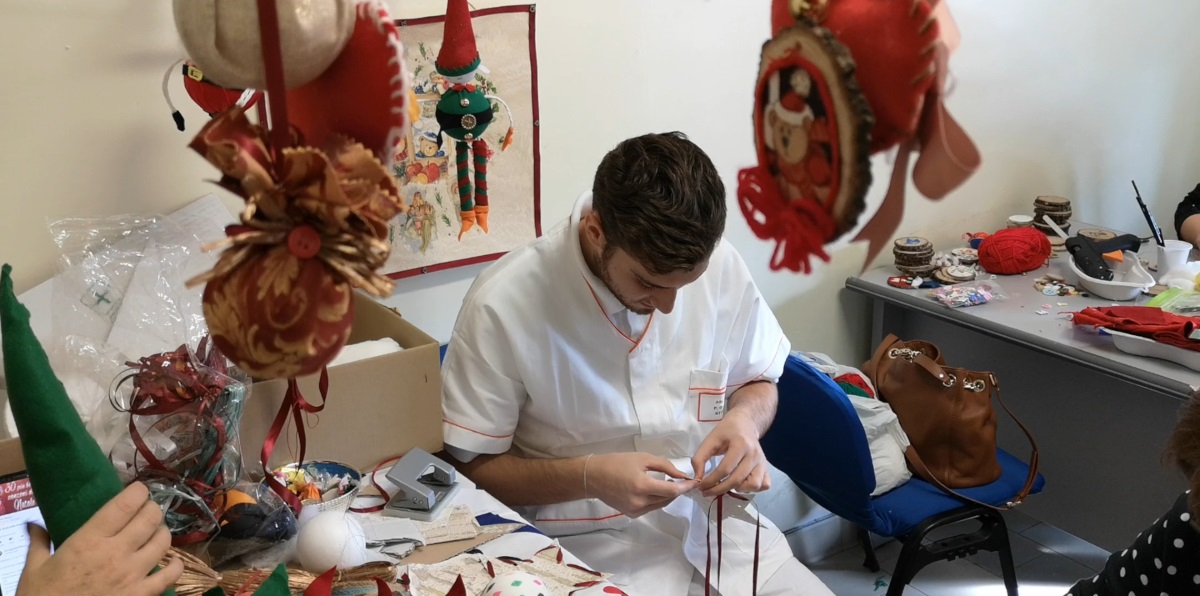 191118---oncologia-Chieti-laboratorio-artistico-00.jpg