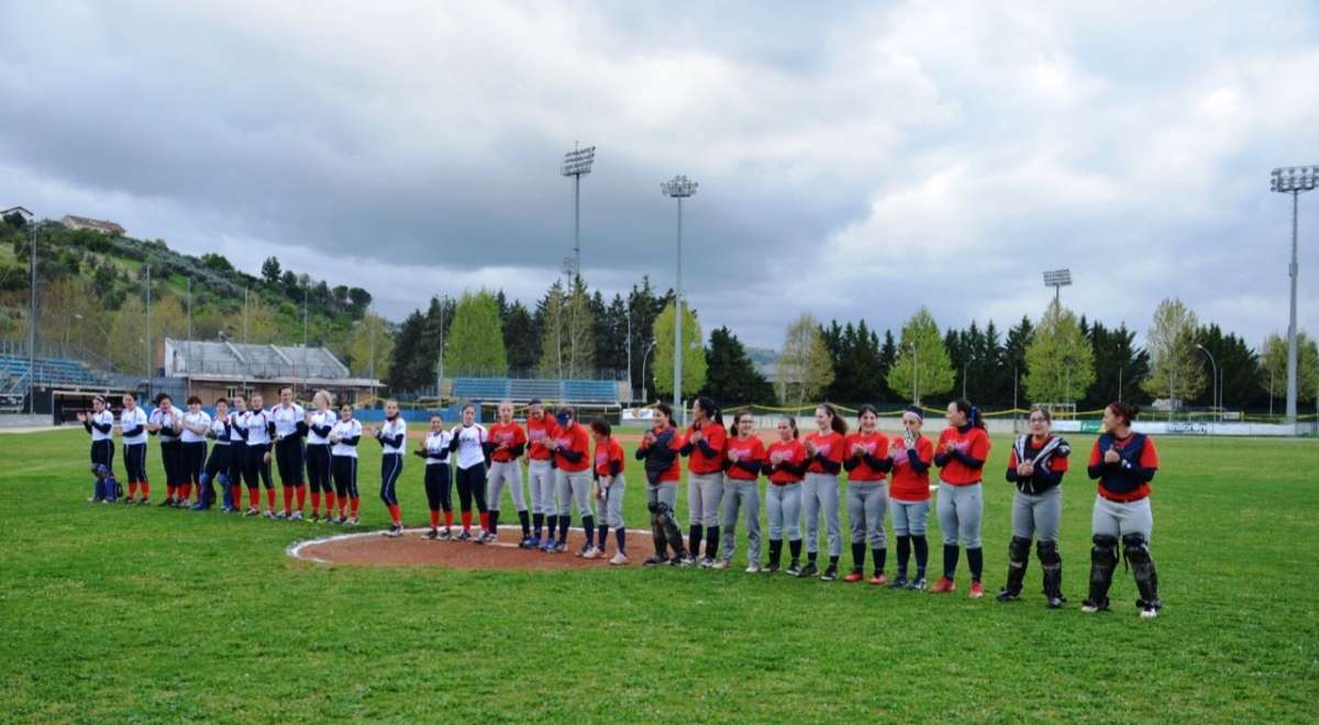 Softball-Atoms-Chieti-aprile-2019.JPG