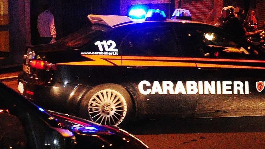 carabinierinotte22.jpg